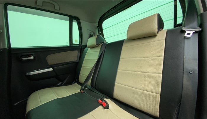 2014 Maruti Wagon R 1.0 VXI, Petrol, Manual, 33,309 km, Right Side Rear Door Cabin