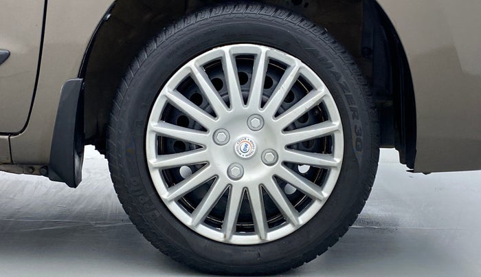 2014 Maruti Wagon R 1.0 VXI, Petrol, Manual, 33,309 km, Right Front Wheel