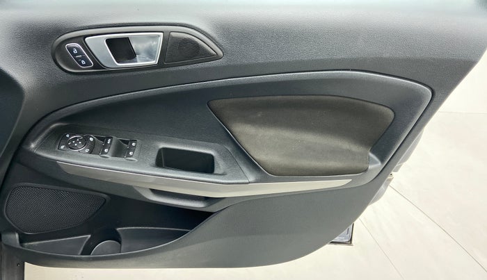 2018 Ford Ecosport 1.5 TITANIUM TI VCT, Petrol, Manual, 26,176 km, Driver Side Door Panels Control