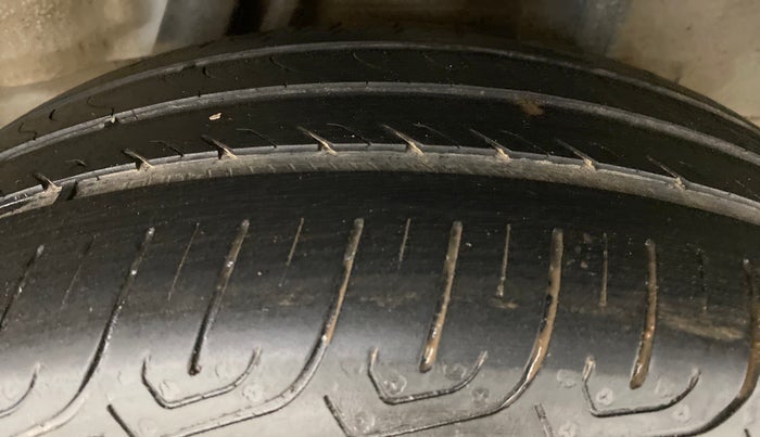2014 Honda City SV MT PETROL, Petrol, Manual, 82,751 km, Left Rear Tyre Tread