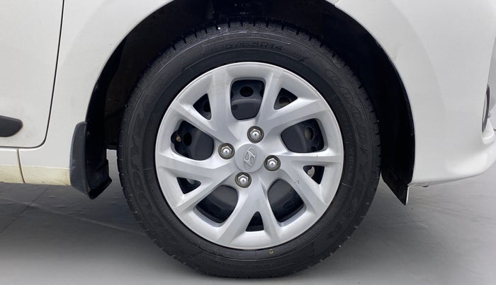 2017 Hyundai Grand i10 SPORTZ 1.2 KAPPA VTVT, Petrol, Manual, 23,431 km, Right Front Wheel