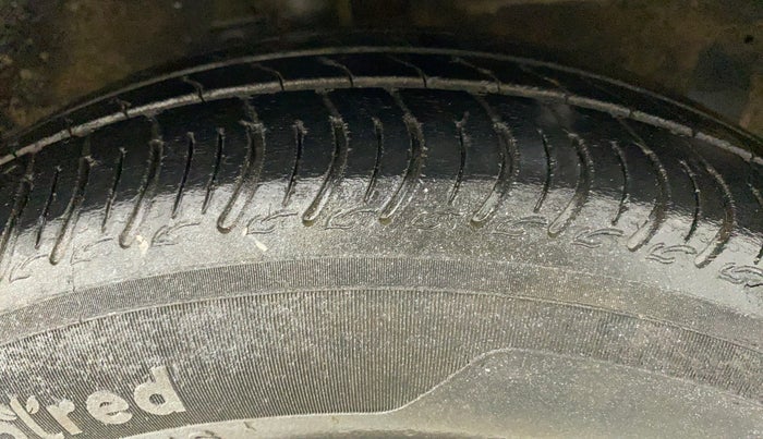 2019 Maruti Celerio VXI CNG, CNG, Manual, 93,018 km, Right Front Tyre Tread