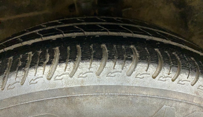 2019 Maruti Celerio VXI CNG, CNG, Manual, 93,018 km, Left Front Tyre Tread