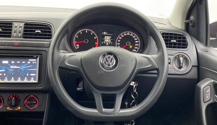 2016 Volkswagen Ameo TRENDLINE 1.2, Petrol, Manual, 22,881 km, Steering Wheel Close Up