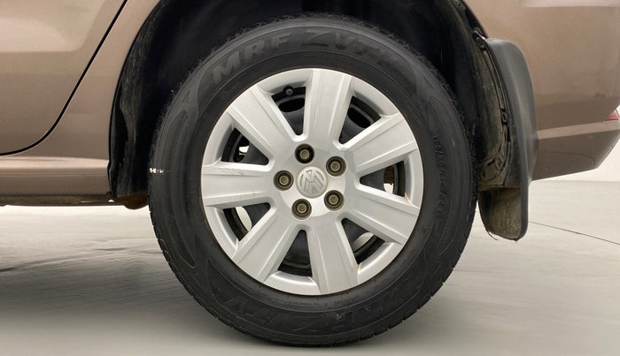 2016 Volkswagen Ameo TRENDLINE 1.2, Petrol, Manual, 22,881 km, Left Rear Wheel
