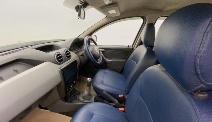 2014 Renault Duster 85 PS RXE DIESEL, Diesel, Manual, 1,10,069 km, Right Side Front Door Cabin