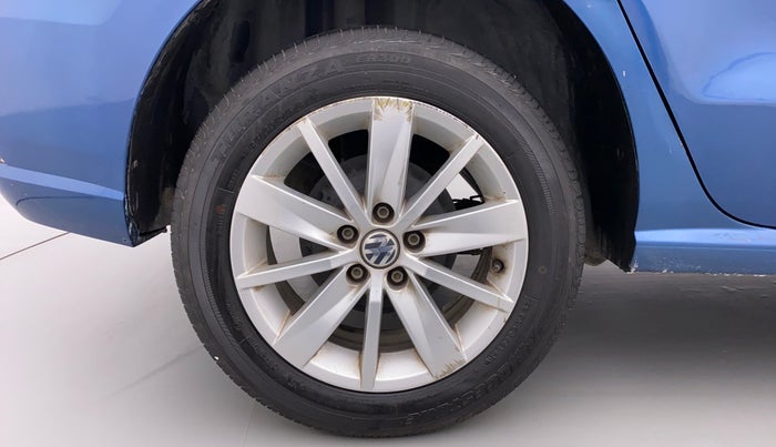 2017 Volkswagen Ameo HIGHLINE PLUS DSG 1.5, Diesel, Automatic, 90,070 km, Right Rear Wheel