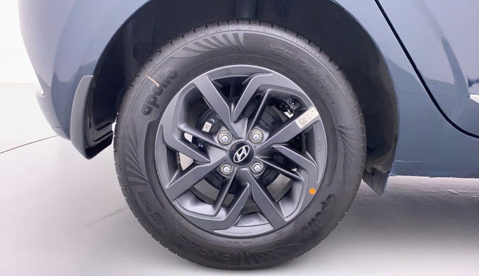 2021 Hyundai GRAND I10 NIOS SPORTZ 1.2 AT, Petrol, Automatic, 2,662 km, Right Rear Wheel