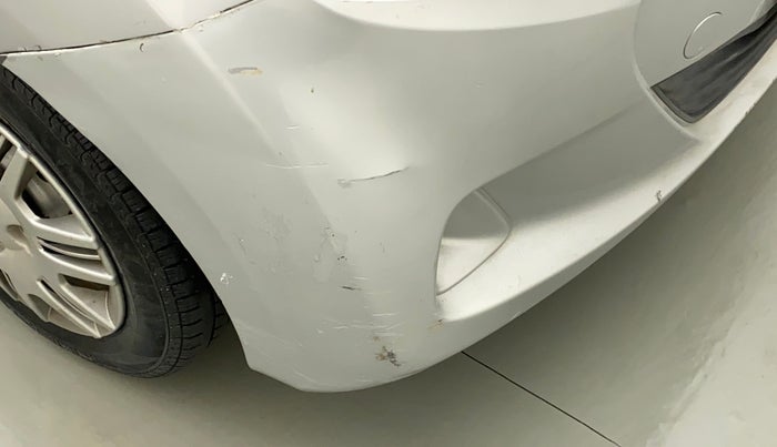 2015 Hyundai Eon ERA +, Petrol, Manual, 17,774 km, Front bumper - Minor scratches