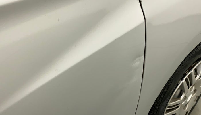 2015 Hyundai Eon ERA +, Petrol, Manual, 17,774 km, Driver-side door - Minor scratches