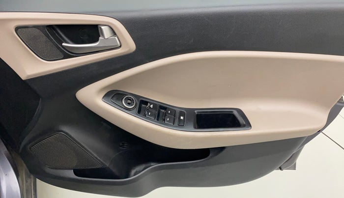 2015 Hyundai Elite i20 MAGNA 1.2, Petrol, Manual, 60,958 km, Driver Side Door Panels Control