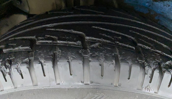 2018 Tata NEXON XM 1.2, Petrol, Manual, 31,452 km, Right Rear Tyre Tread