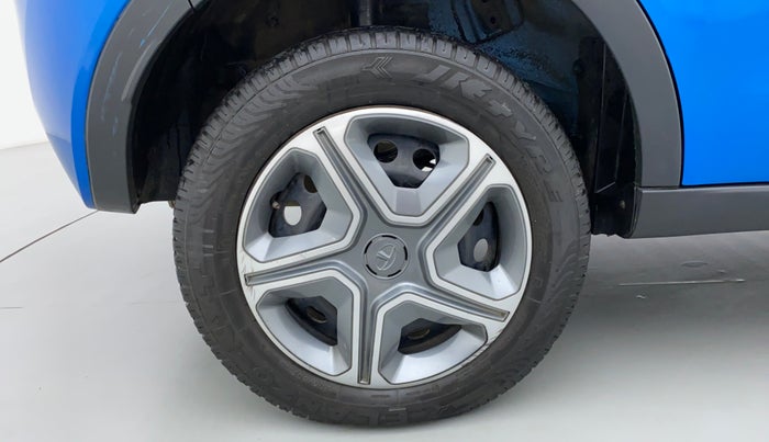 2018 Tata NEXON XM 1.2, Petrol, Manual, 31,452 km, Right Rear Wheel