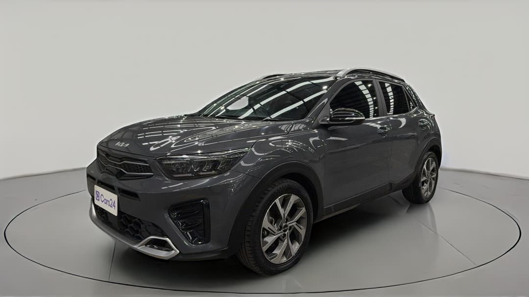 2023 Kia Stonic Gt-line, Automatic, 72858 km, Left Front Diagonal (45- Degree) View