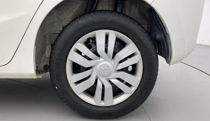 2015 Honda Jazz 1.2 SV MT, Petrol, Manual, 74,079 km, Left Rear Wheel