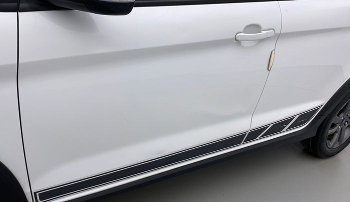 2018 Ford FREESTYLE TITANIUM 1.2 PETROL, Petrol, Manual, 28,708 km, Front passenger door - Slightly dented