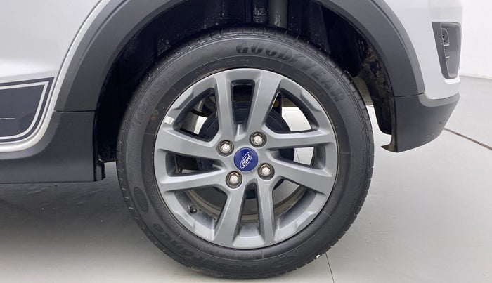 2018 Ford FREESTYLE TITANIUM 1.2 PETROL, Petrol, Manual, 28,708 km, Left Rear Wheel