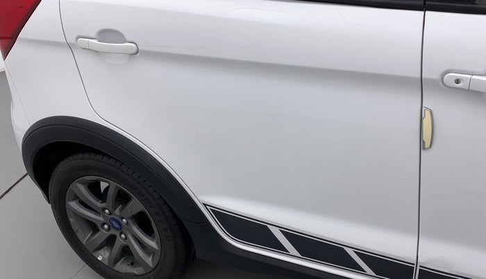 2018 Ford FREESTYLE TITANIUM 1.2 PETROL, Petrol, Manual, 28,708 km, Right rear door - Slightly dented