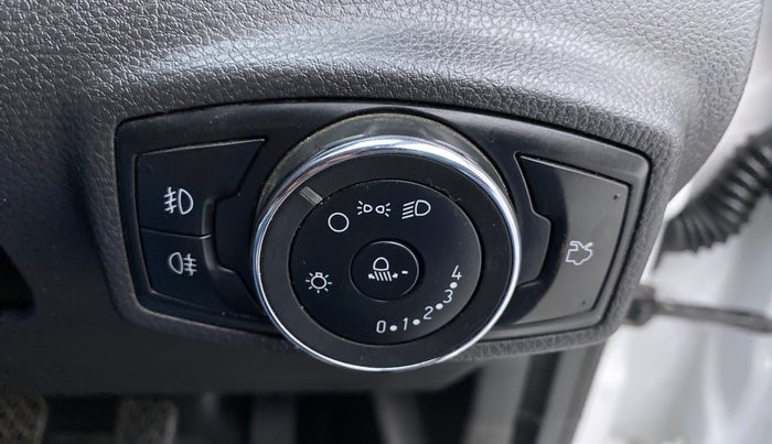 2018 Ford FREESTYLE TITANIUM 1.2 PETROL, Petrol, Manual, 28,708 km, Dashboard - Headlight height adjustment not working