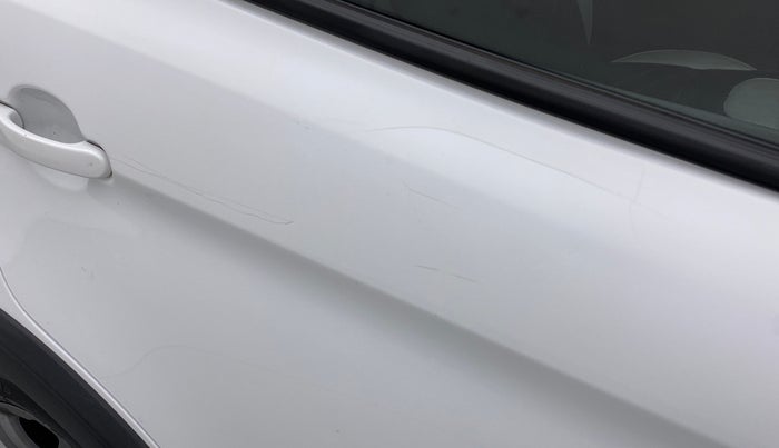 2018 Ford FREESTYLE TITANIUM 1.2 PETROL, Petrol, Manual, 28,708 km, Right rear door - Minor scratches