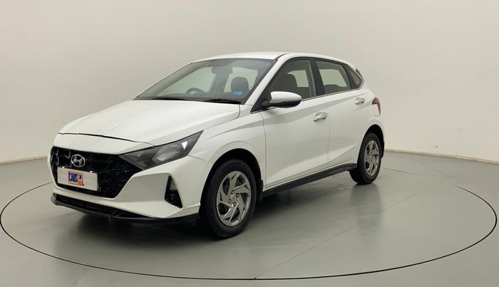 2022 Hyundai NEW I20 SPORTZ 1.2 MT, Petrol, Manual, 13,125 km, Left Front Diagonal