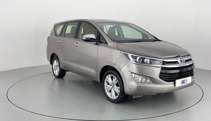 2020 Toyota Innova Crysta 2.4 ZX AT, Diesel, Automatic, 32,208 km, Right Front Diagonal
