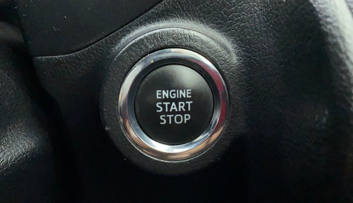 2020 Toyota Innova Crysta 2.4 ZX AT, Diesel, Automatic, 32,208 km, Keyless Start/ Stop Button
