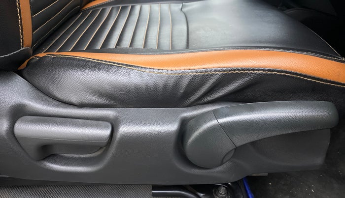 2017 Honda WR-V 1.2 i-VTEC S MT, CNG, Manual, 47,940 km, Driver Side Adjustment Panel