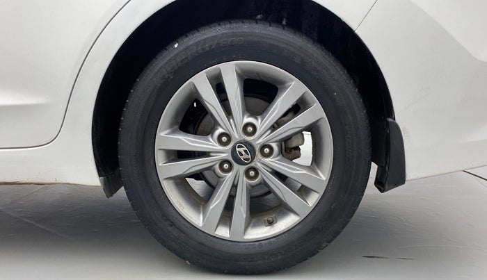 2017 Hyundai New Elantra 2.0 SX AT, Petrol, Automatic, 42,802 km, Left Rear Wheel
