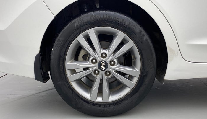 2017 Hyundai New Elantra 2.0 SX AT, Petrol, Automatic, 42,802 km, Right Rear Wheel