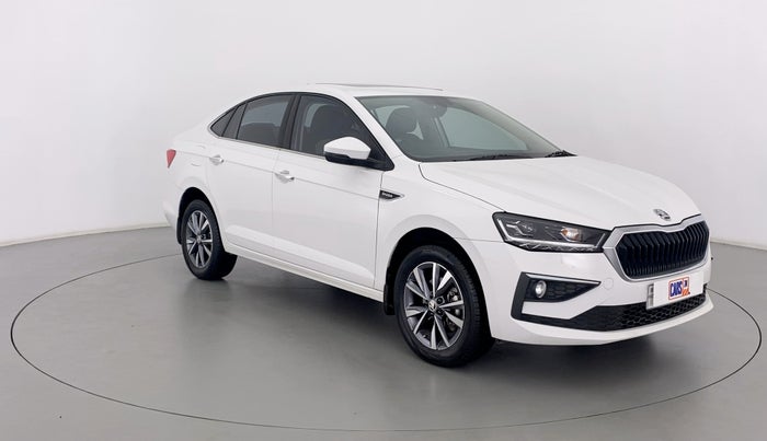 2022 Skoda SLAVIA STYLE 1.0 TSI AT, Petrol, Automatic, 6,135 km