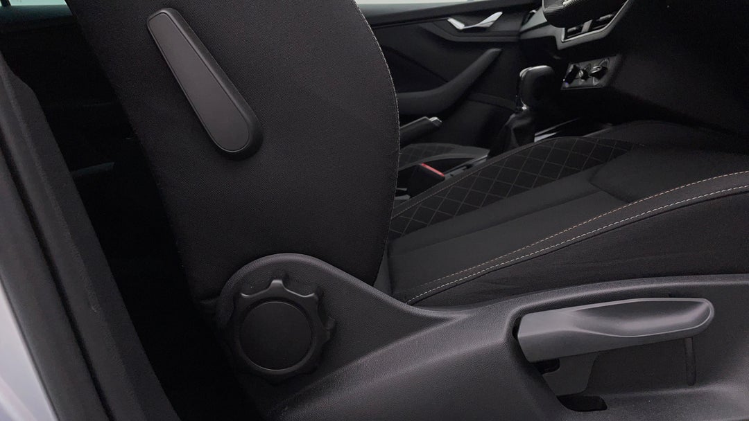 2023 SKODA Scala Ambition 85tsi, Automatic, 20491 km, Drivers Side Adjustment Panel