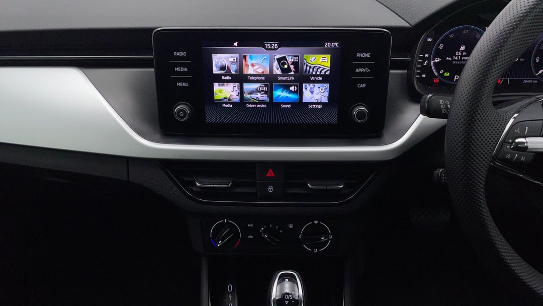 2023 SKODA Scala Ambition 85tsi, Automatic, 20491 km, Center Console