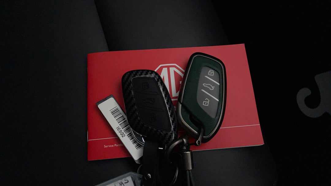 2023 MG Mg5 Essence, Automatic, 45271 km, Key Close-up