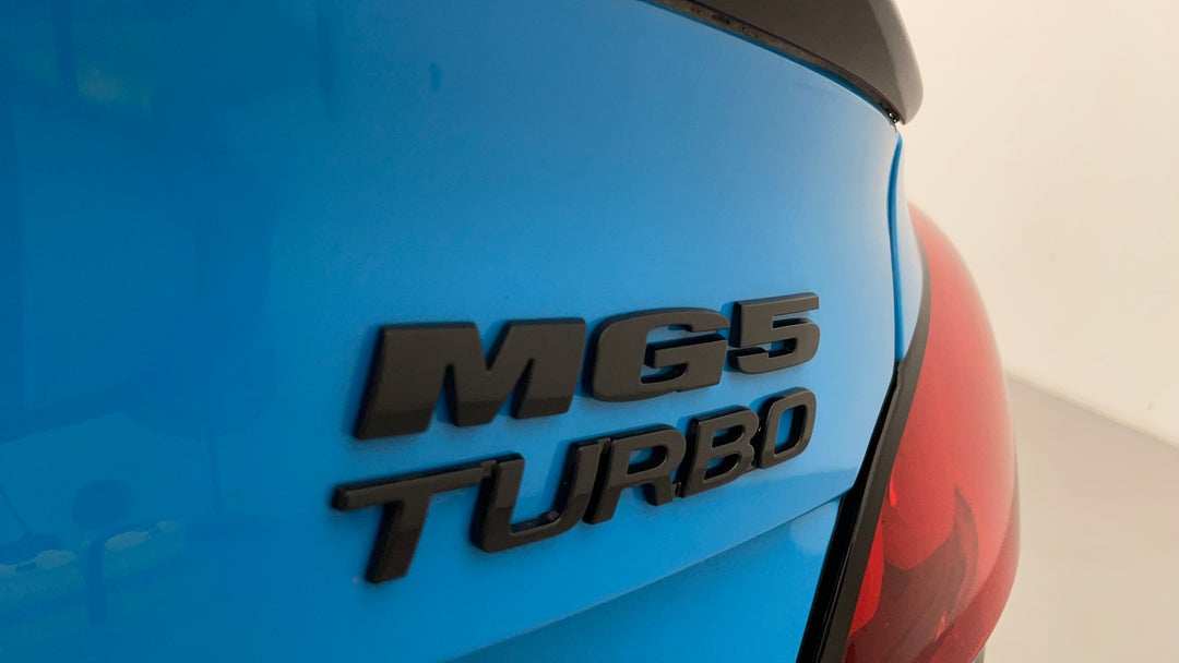 2023 MG Mg5 Essence, Automatic, 45271 km, Badge (Boot Right Side)