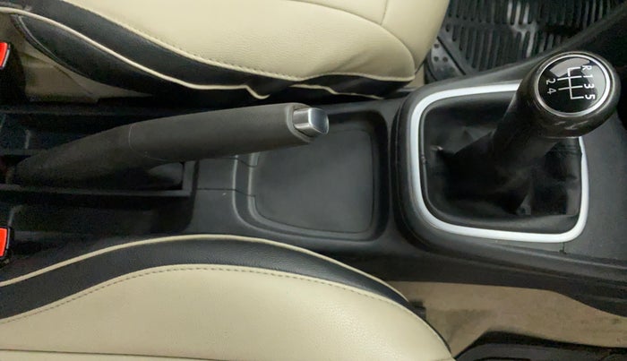 2012 Volkswagen Polo HIGHLINE1.2L PETROL, Petrol, Manual, 62,228 km, Gear Lever