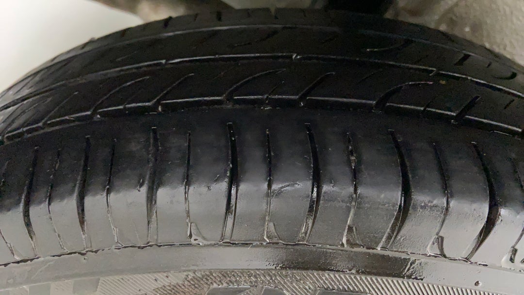 Right Rear Tyre Tread