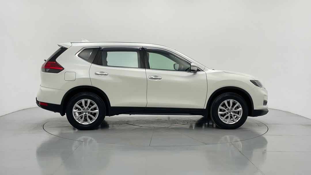 2018 Nissan X-trail St (2wd), Automatic, 119490 km, Right Side View