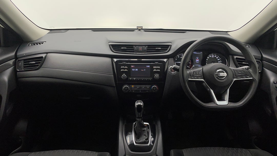 2018 Nissan X-trail St (2wd), Automatic, 119490 km, Dashboard View