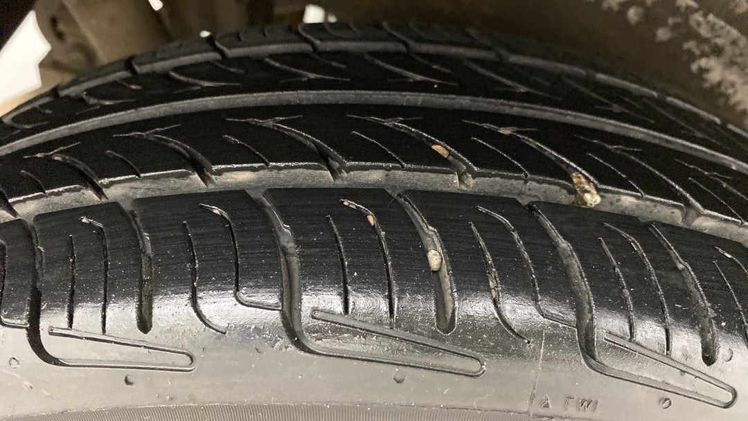 Right Rear Tyre Tread