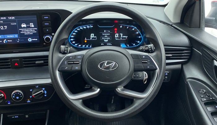 2021 Hyundai NEW I20 SPORTZ 1.2 MT, Petrol, Manual, 19,709 km, Steering Wheel Close Up