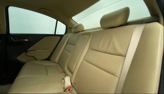 2019 Honda City ZX CVT, Petrol, Automatic, 35,385 km, Right Side Rear Door Cabin