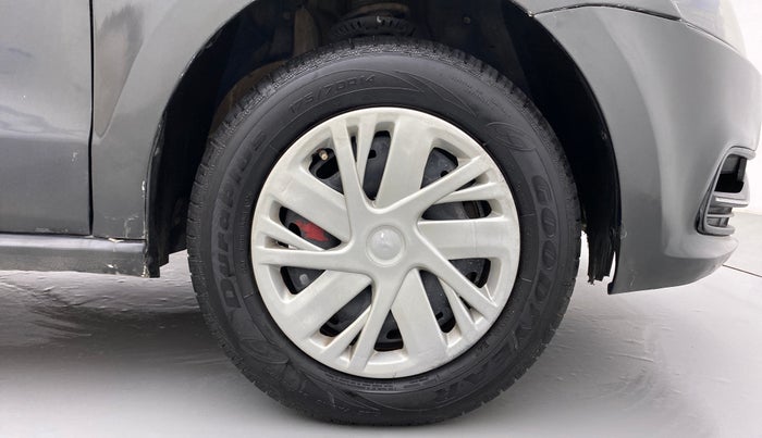 2019 Volkswagen Polo TRENDLINE 1.0L, Petrol, Manual, 73,907 km, Right Front Wheel