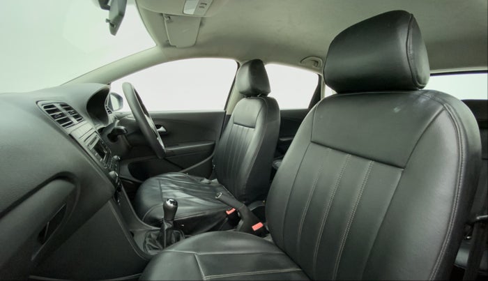 2019 Volkswagen Polo TRENDLINE 1.0L, Petrol, Manual, 73,907 km, Right Side Front Door Cabin