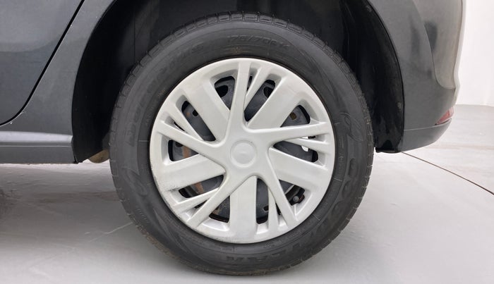 2019 Volkswagen Polo TRENDLINE 1.0L, Petrol, Manual, 73,907 km, Left Rear Wheel