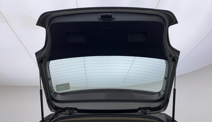 2014 Volkswagen Polo HIGHLINE DIESEL, Diesel, Manual, 86,993 km, Boot Door Open