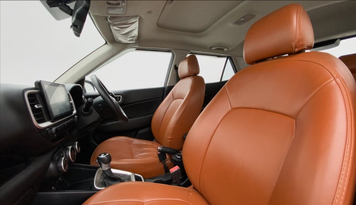 2019 Hyundai VENUE SX PLUS 1.0 TURBO DCT, Petrol, Automatic, 95,138 km, Right Side Front Door Cabin
