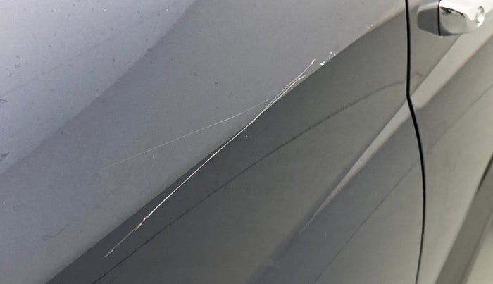 2019 Hyundai VENUE SX PLUS 1.0 TURBO DCT, Petrol, Automatic, 95,138 km, Right rear door - Minor scratches