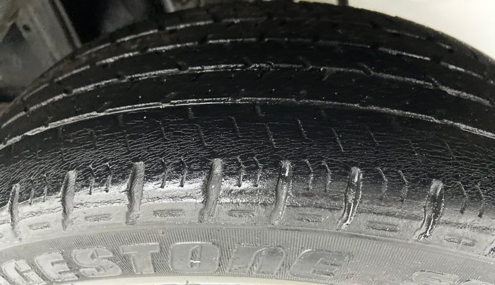 2015 Maruti Alto K10 VXI P, Petrol, Manual, 57,160 km, Left Rear Tyre Tread