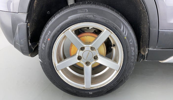 2016 Maruti Vitara Brezza VDI, Diesel, Manual, 57,680 km, Right Rear Wheel